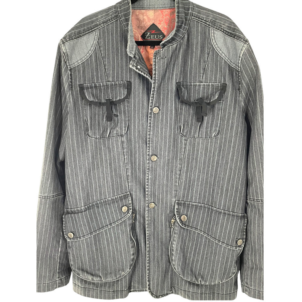 𝅺zeus SINCE 1999  MENS PINSRIPE JACKET, BACK LOGO